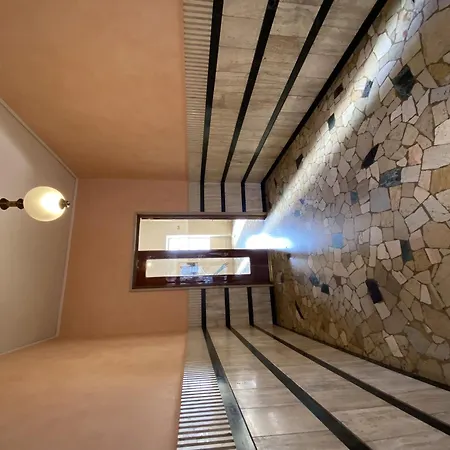 Lägenhet Vr - Residenza 2 Di Picche *