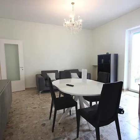 Vr Residenza 2 Di Picche * Verona
