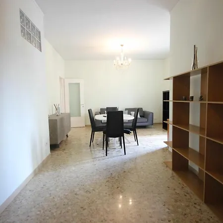 Vr Residenza 2 Di Picche * Verona