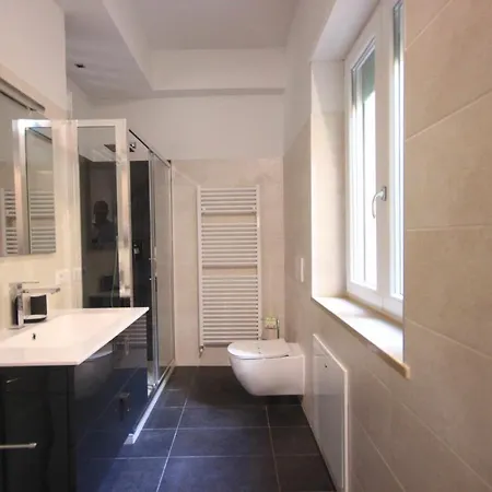 Apartment Vr Residenza 2 Di Picche